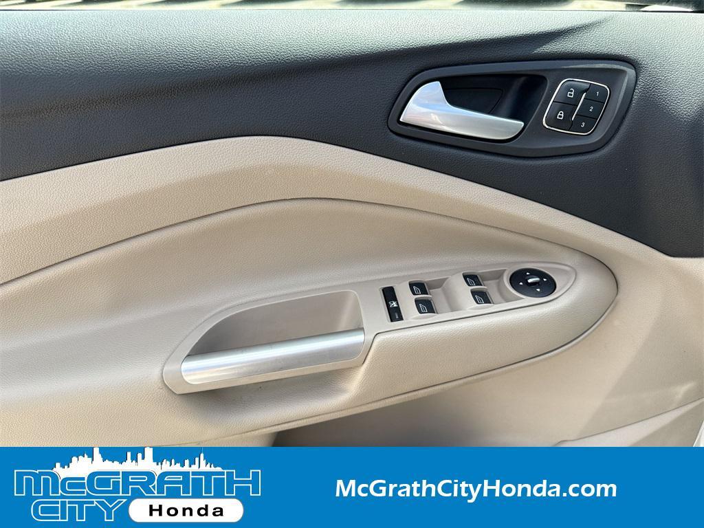 used 2013 Ford Escape car, priced at $7,999