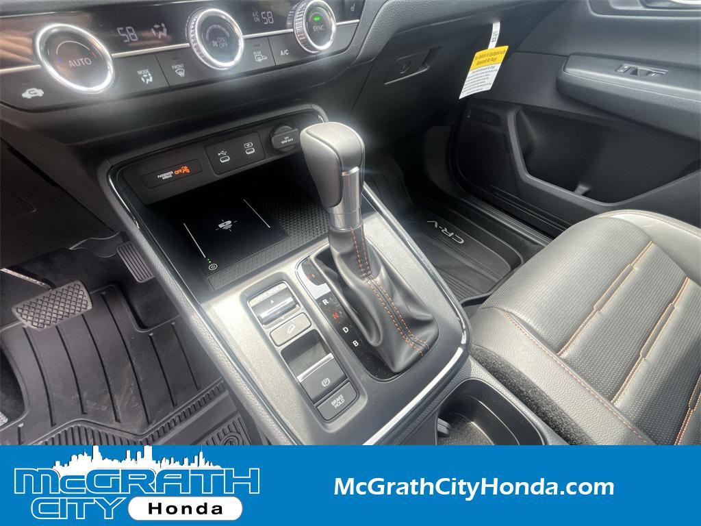 new 2026 Honda CR-V Hybrid car, priced at $40,015