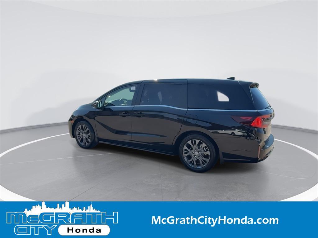 used 2025 Honda Odyssey car, priced at $42,399