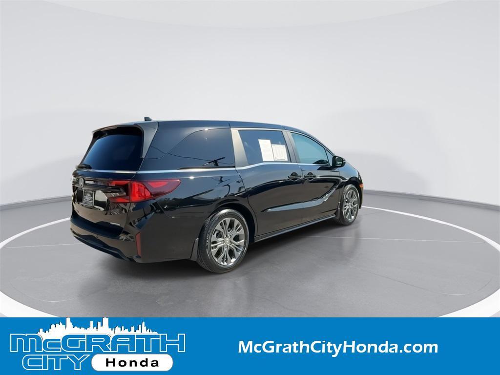 used 2025 Honda Odyssey car, priced at $42,399