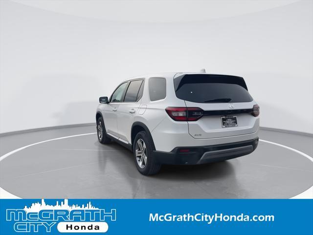 new 2025 Honda Pilot car, priced at $45,267