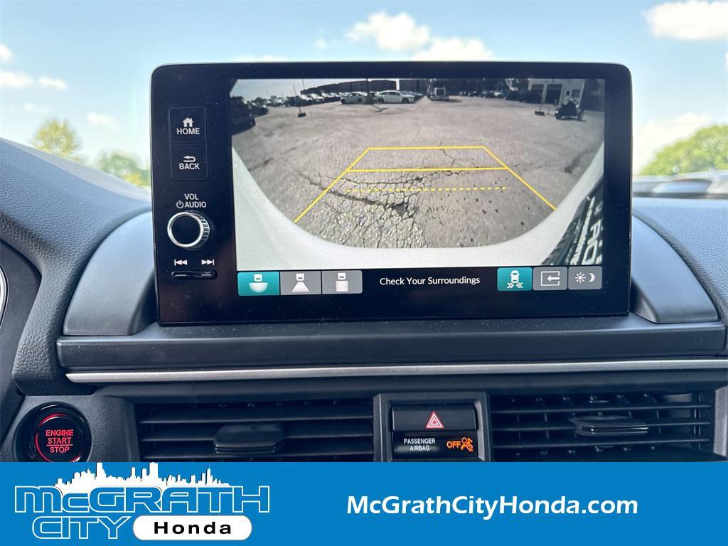 used 2025 Honda Pilot car, priced at $43,889