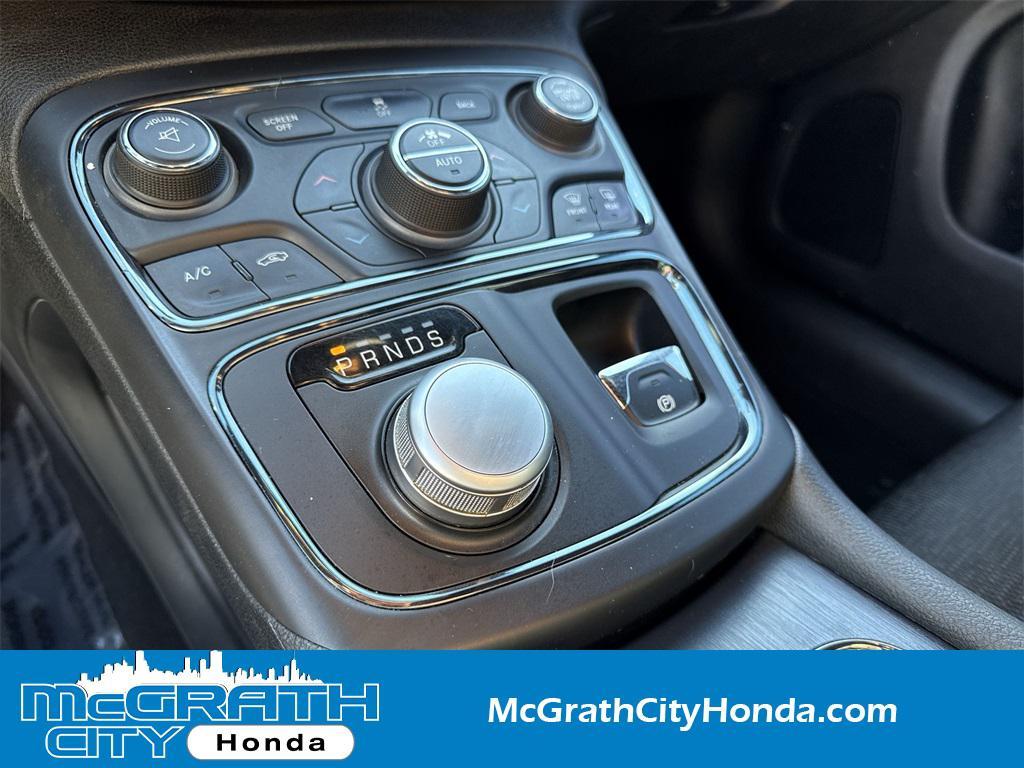 used 2015 Chrysler 200 car, priced at $9,448
