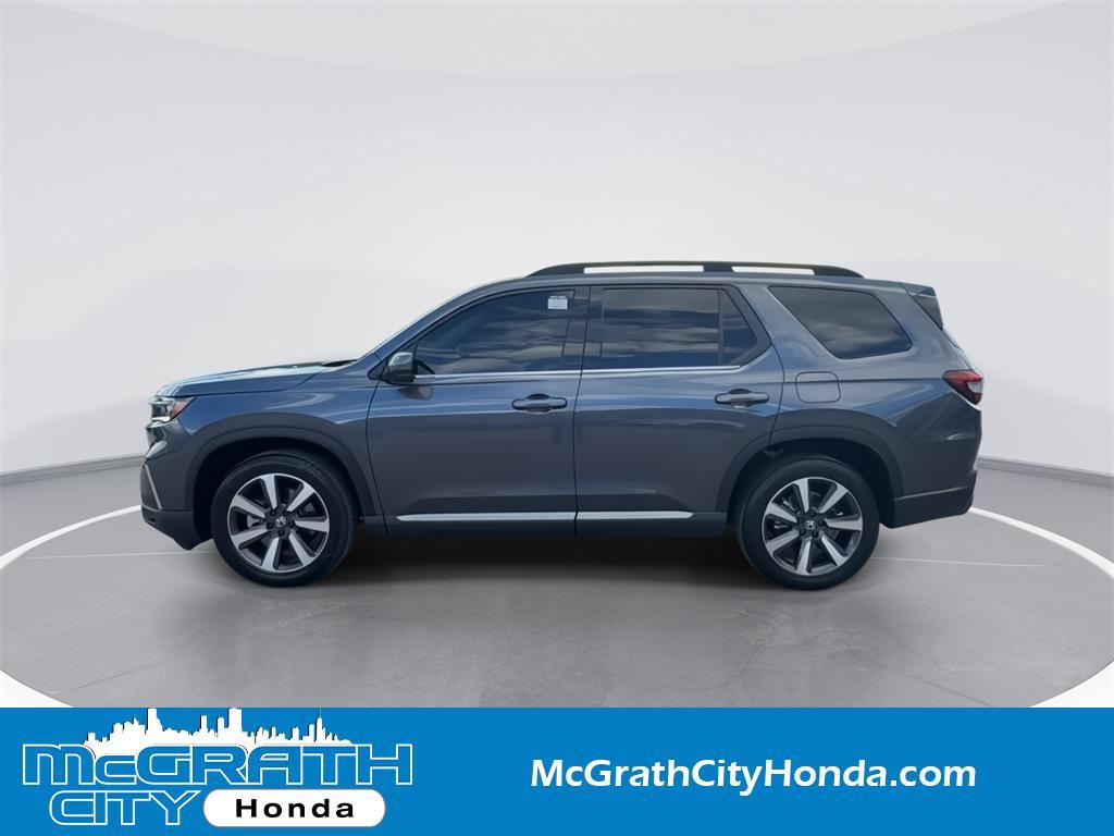 used 2023 Honda Pilot car, priced at $45,988