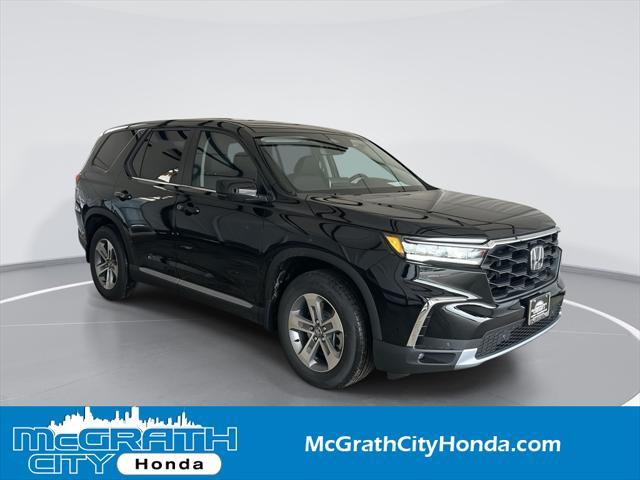 new 2025 Honda Pilot car, priced at $46,050