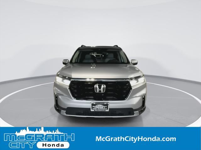 used 2023 Honda Pilot car, priced at $37,652