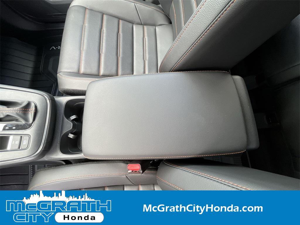 new 2026 Honda CR-V Hybrid car, priced at $39,583