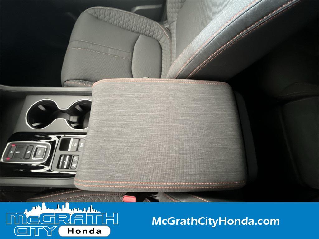 new 2025 Honda Pilot car, priced at $42,795