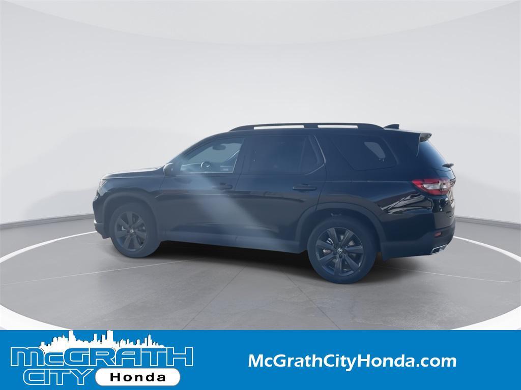 new 2025 Honda Pilot car, priced at $42,795