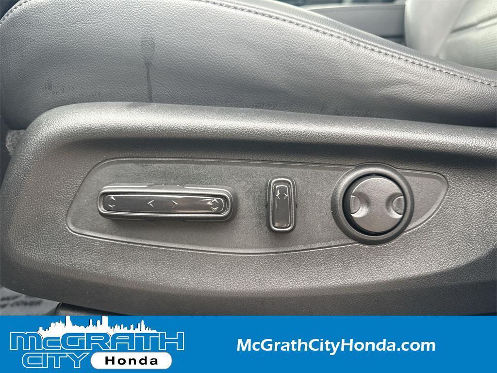 used 2023 Honda CR-V car, priced at $31,899