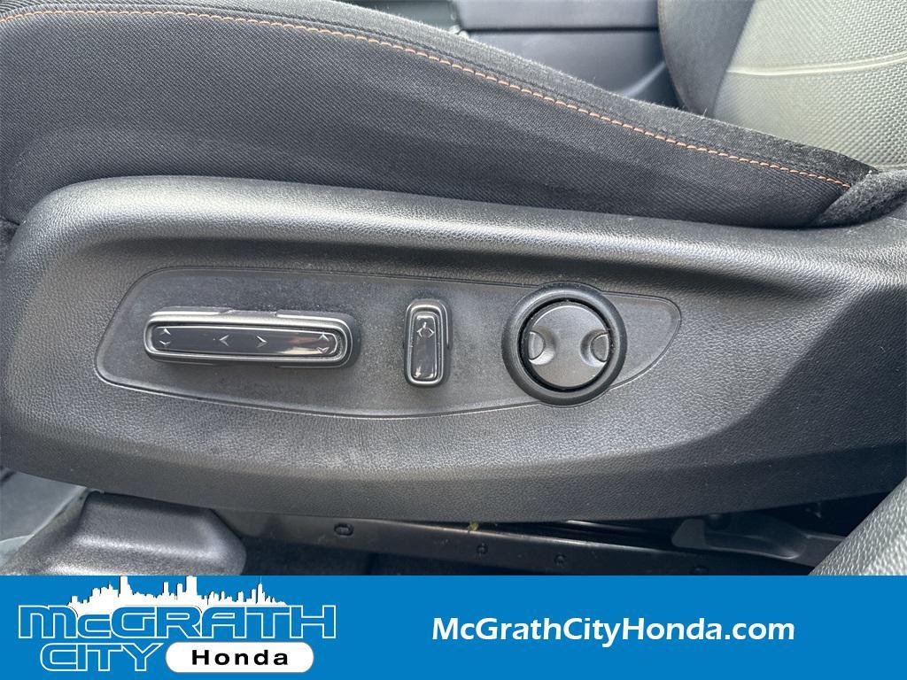 used 2025 Honda CR-V Hybrid car, priced at $34,989