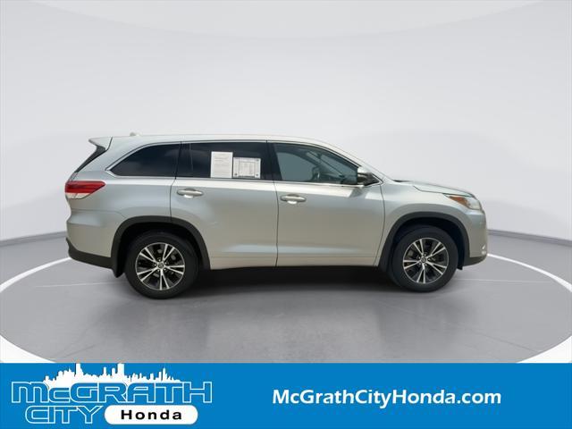 used 2018 Toyota Highlander car, priced at $23,299