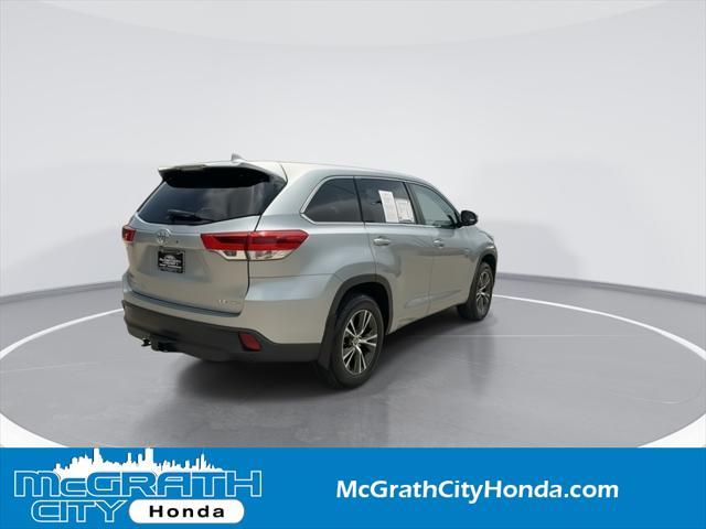 used 2018 Toyota Highlander car, priced at $23,299