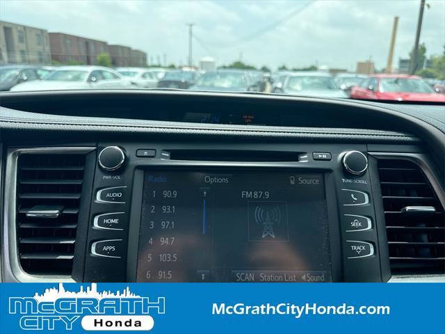 used 2018 Toyota Highlander car, priced at $23,299