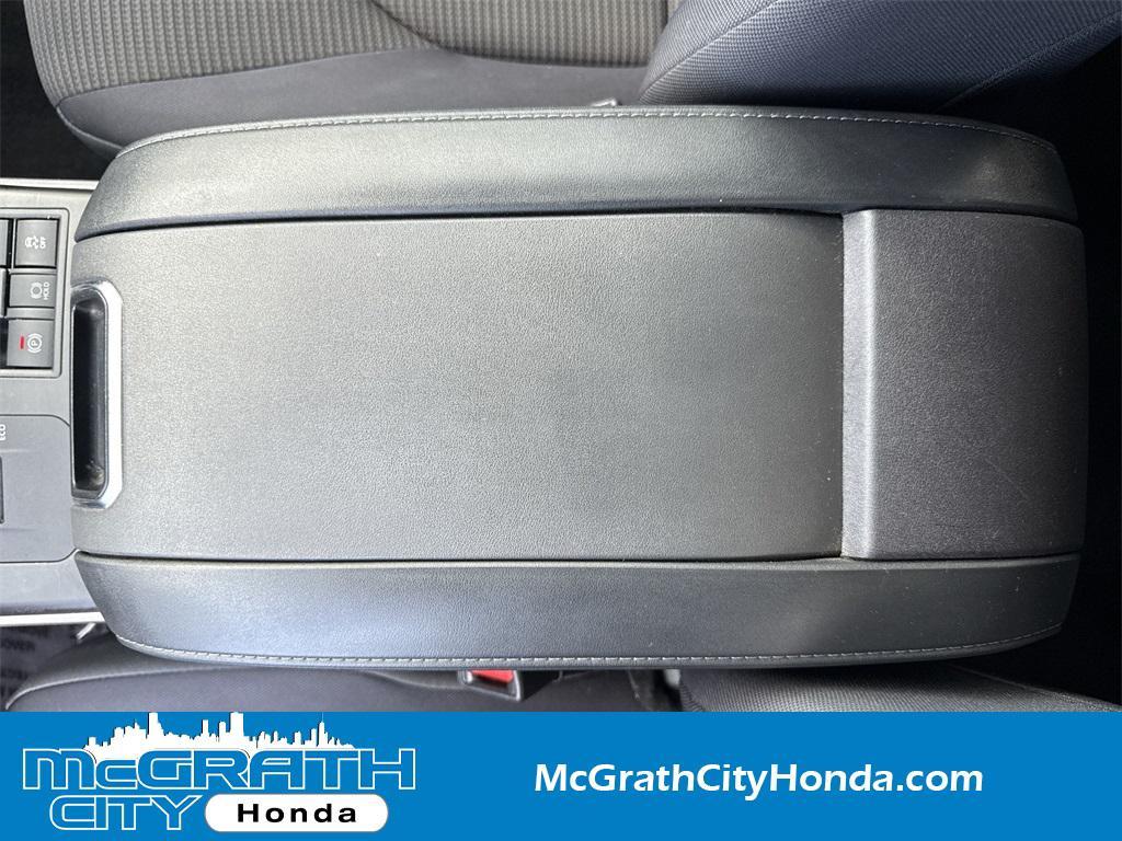 used 2023 Toyota Highlander car, priced at $29,562