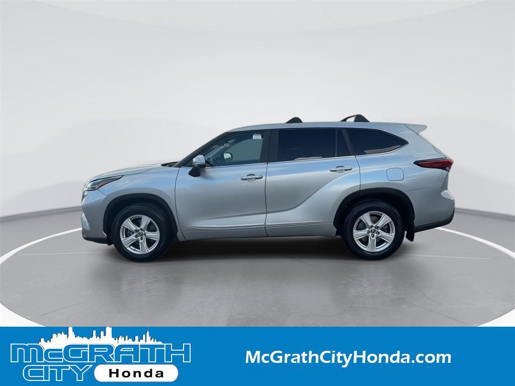 used 2023 Toyota Highlander car, priced at $29,562