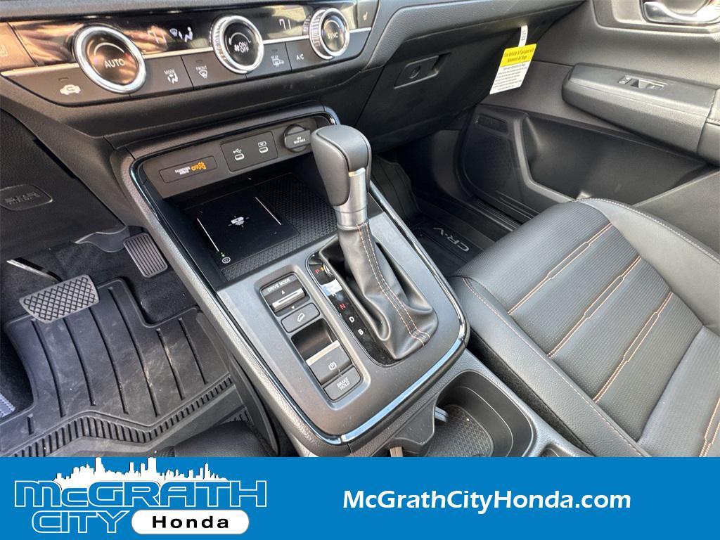 new 2026 Honda CR-V Hybrid car, priced at $39,583
