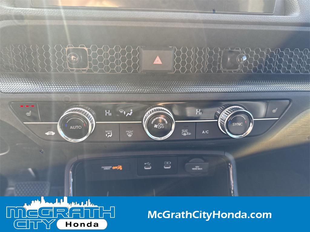 new 2026 Honda CR-V Hybrid car, priced at $39,583