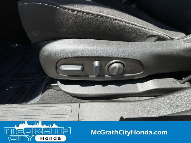used 2023 GMC Acadia car, priced at $25,999