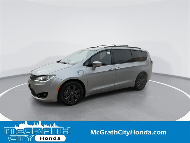 used 2020 Chrysler Pacifica Hybrid car, priced at $18,552