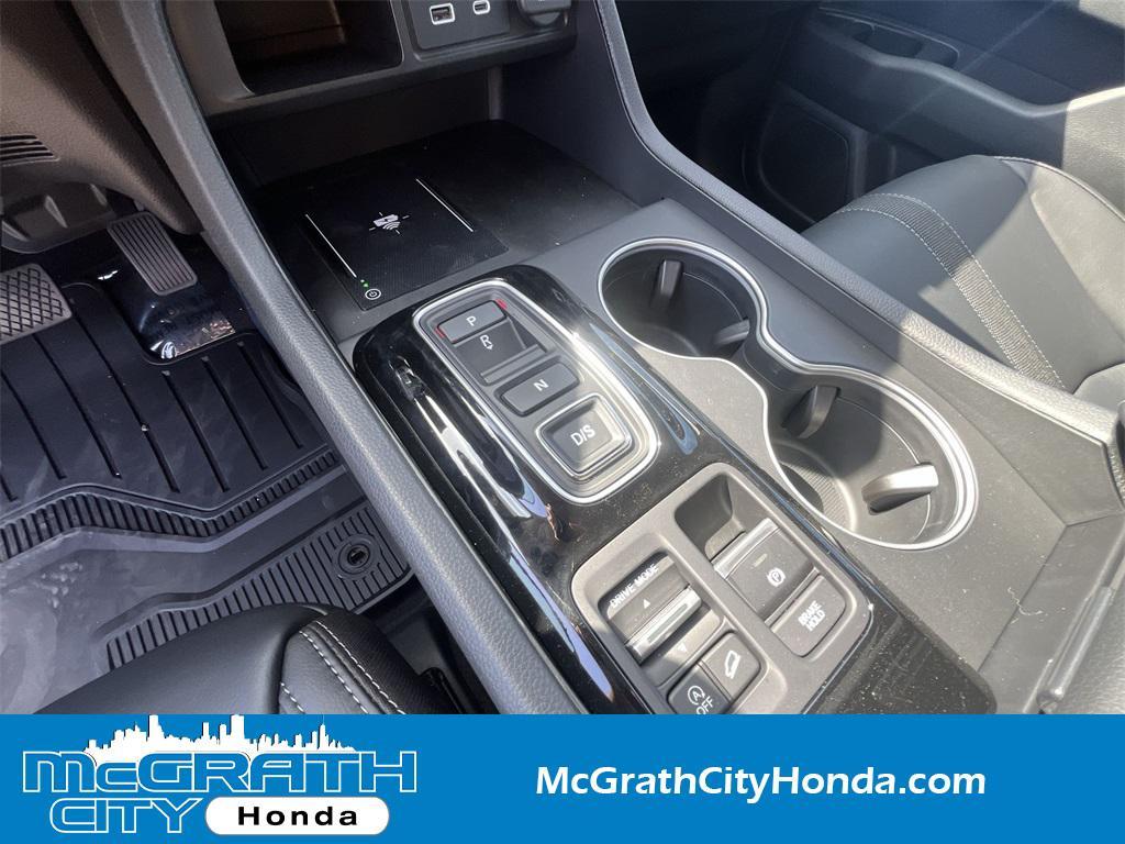 new 2025 Honda Pilot car, priced at $49,713