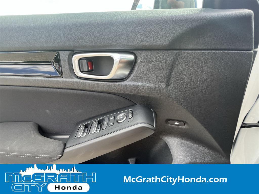 new 2026 Honda Civic Hybrid car, priced at $29,547