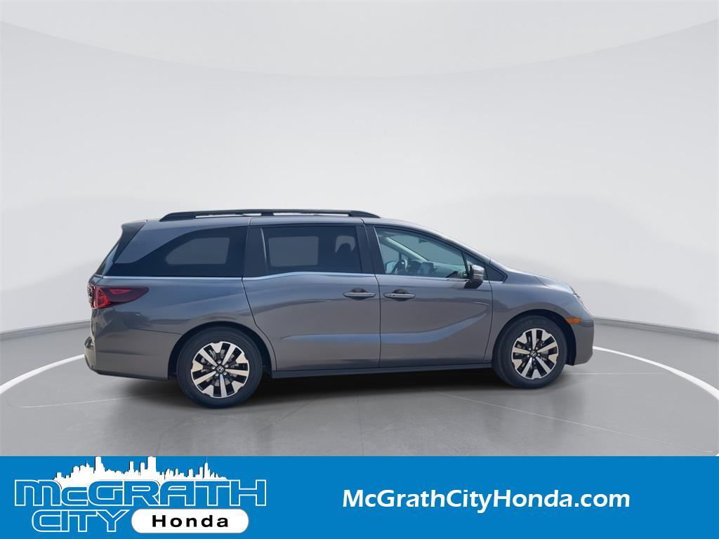 new 2026 Honda Odyssey car, priced at $42,038