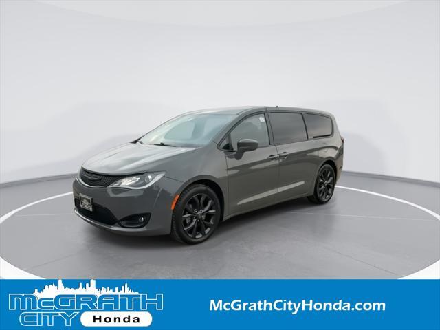 used 2020 Chrysler Pacifica car, priced at $18,540