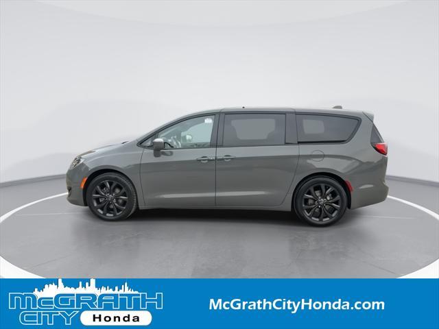 used 2020 Chrysler Pacifica car, priced at $18,540