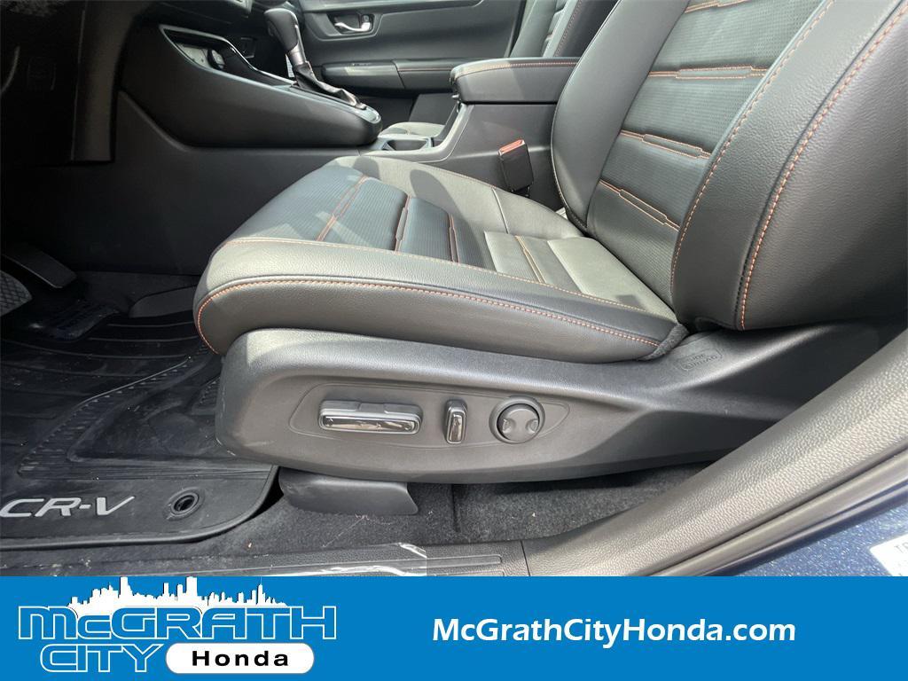 new 2026 Honda CR-V Hybrid car, priced at $39,583