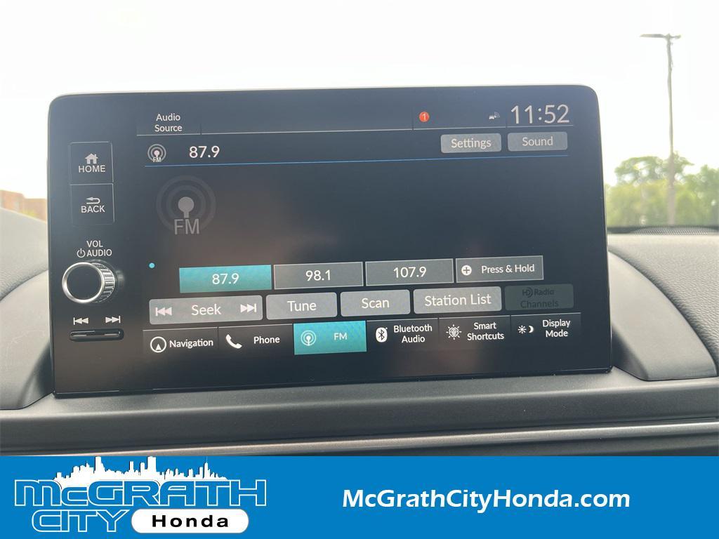 new 2025 Honda Pilot car, priced at $49,121