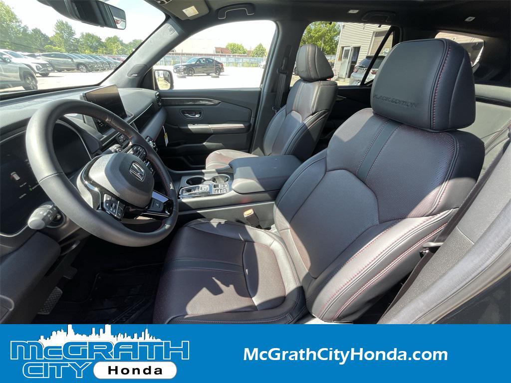 new 2025 Honda Pilot car, priced at $50,099