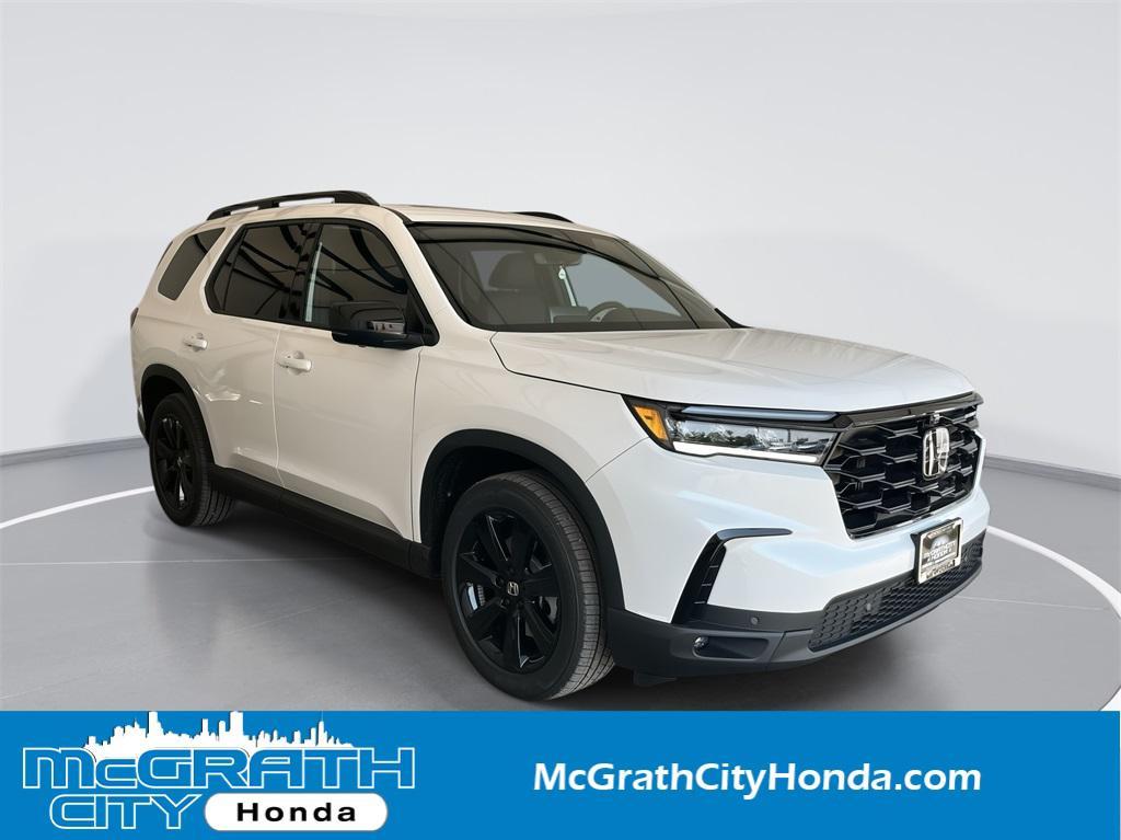 new 2025 Honda Pilot car, priced at $54,485