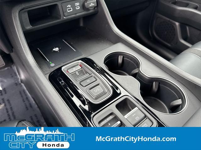 used 2025 Honda Pilot car, priced at $44,362
