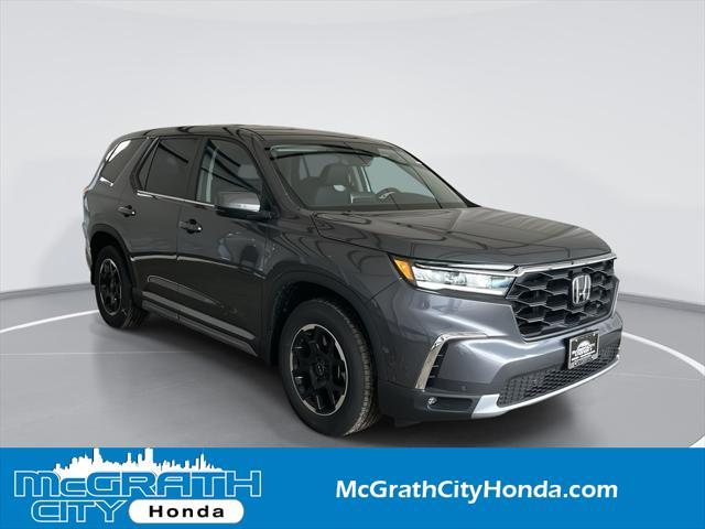 new 2025 Honda Pilot car, priced at $49,195