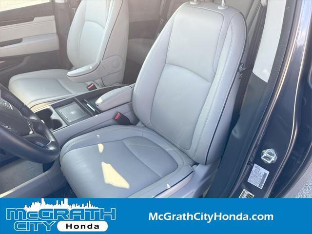 used 2025 Honda Odyssey car, priced at $44,399