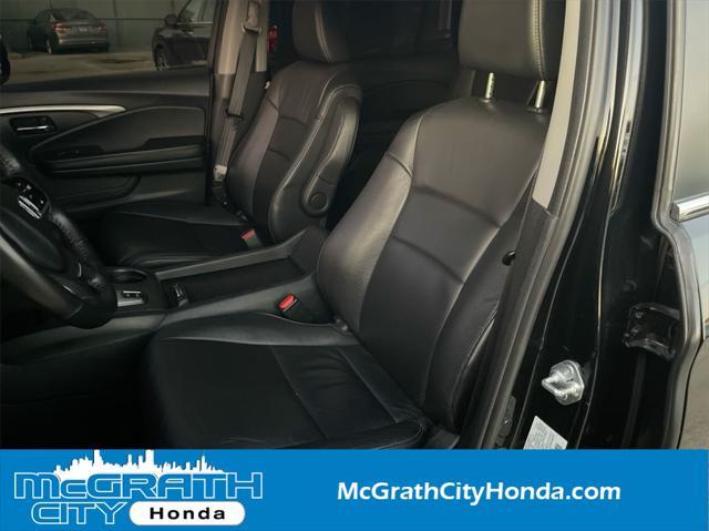 used 2022 Honda Pilot car, priced at $32,749