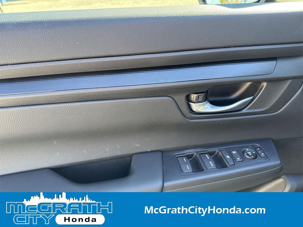 used 2025 Honda CR-V car, priced at $33,789