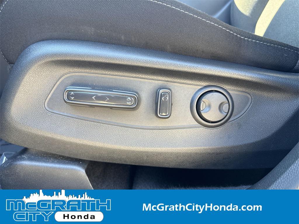 used 2025 Honda CR-V car, priced at $33,789