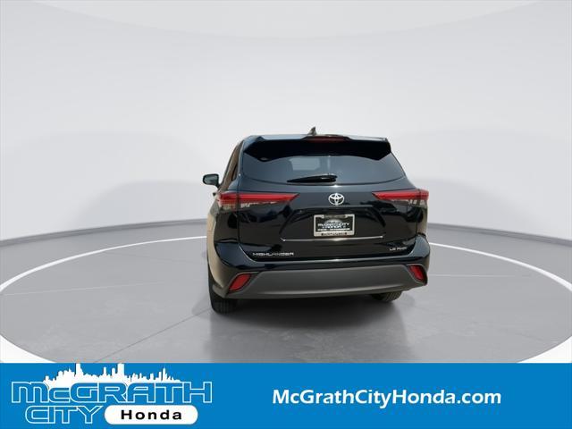 used 2020 Toyota Highlander car, priced at $26,649