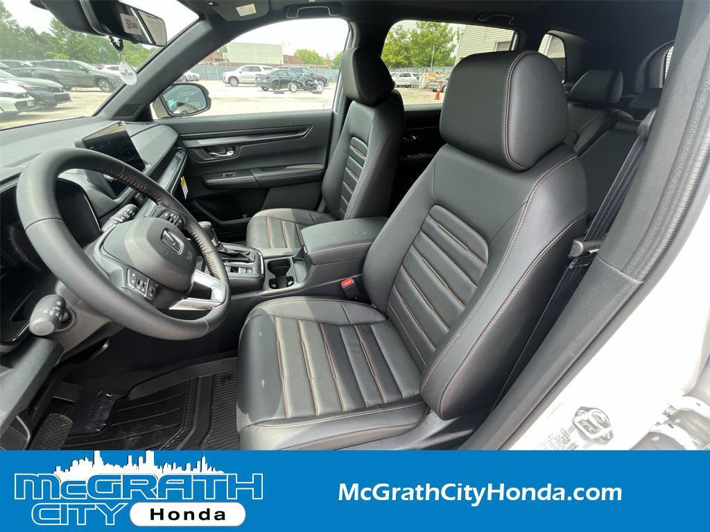 new 2026 Honda CR-V Hybrid car, priced at $40,015