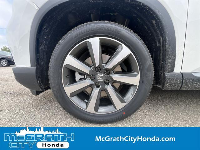 new 2025 Honda Pilot car, priced at $54,705