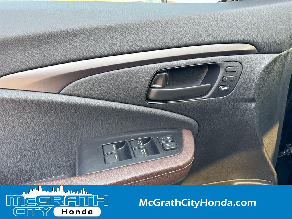 used 2025 Honda Passport car, priced at $38,160