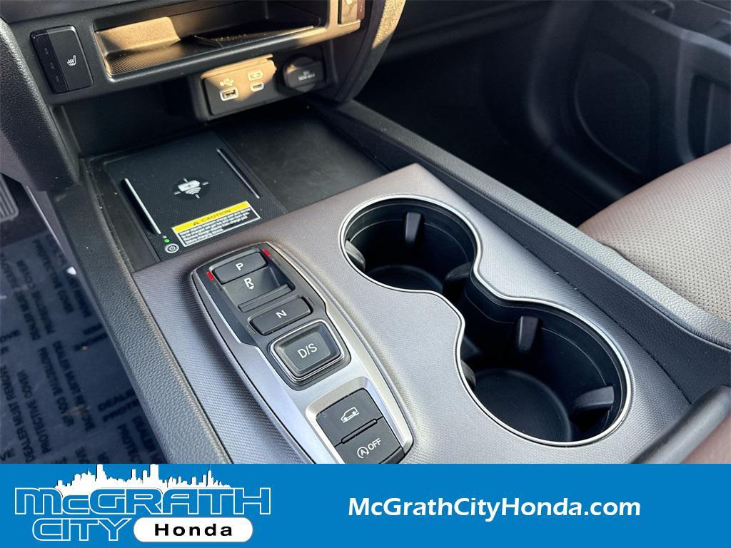 used 2025 Honda Passport car, priced at $38,160