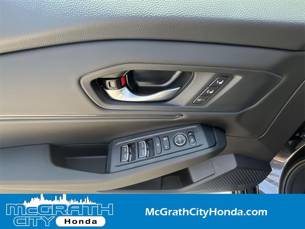 new 2025 Honda Accord Hybrid car, priced at $35,590