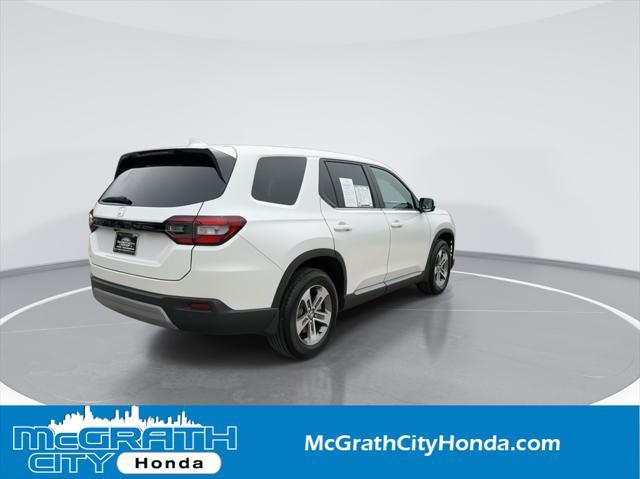 used 2025 Honda Pilot car, priced at $44,399