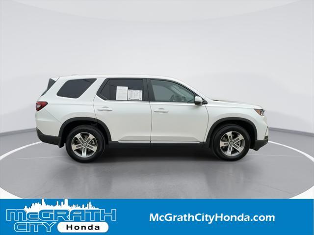 used 2025 Honda Pilot car, priced at $44,399