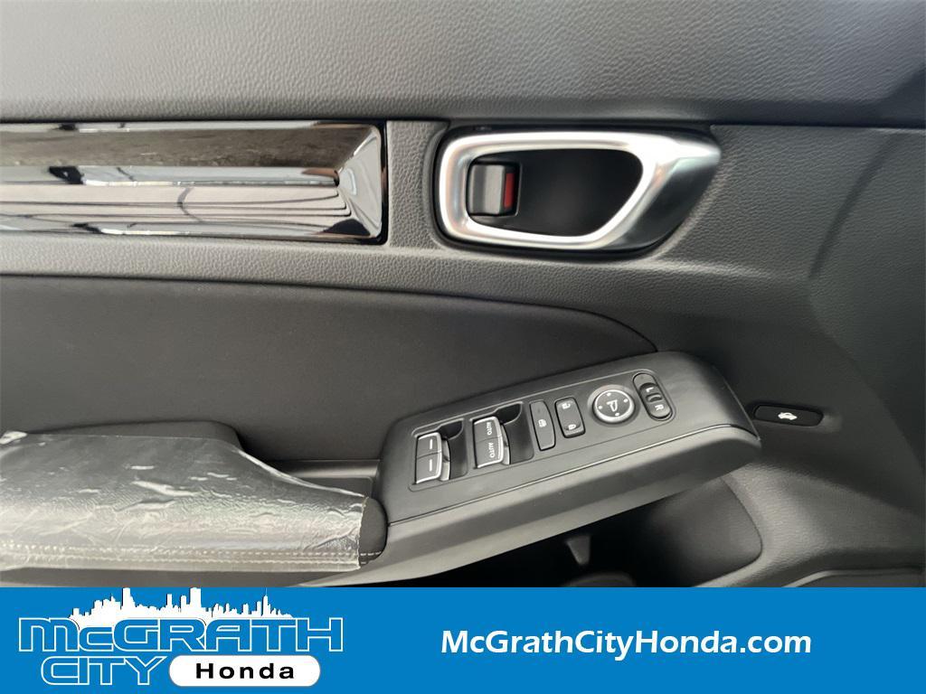 new 2026 Honda Civic Hybrid car, priced at $29,547