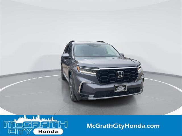 new 2025 Honda Pilot car, priced at $52,475