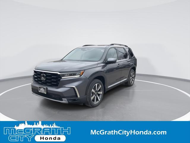 new 2025 Honda Pilot car, priced at $52,475